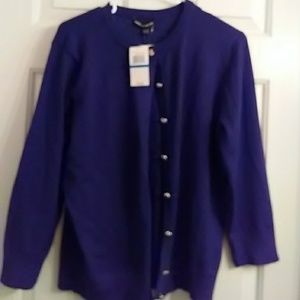 Cable and guage blue sweater heart shape buttons